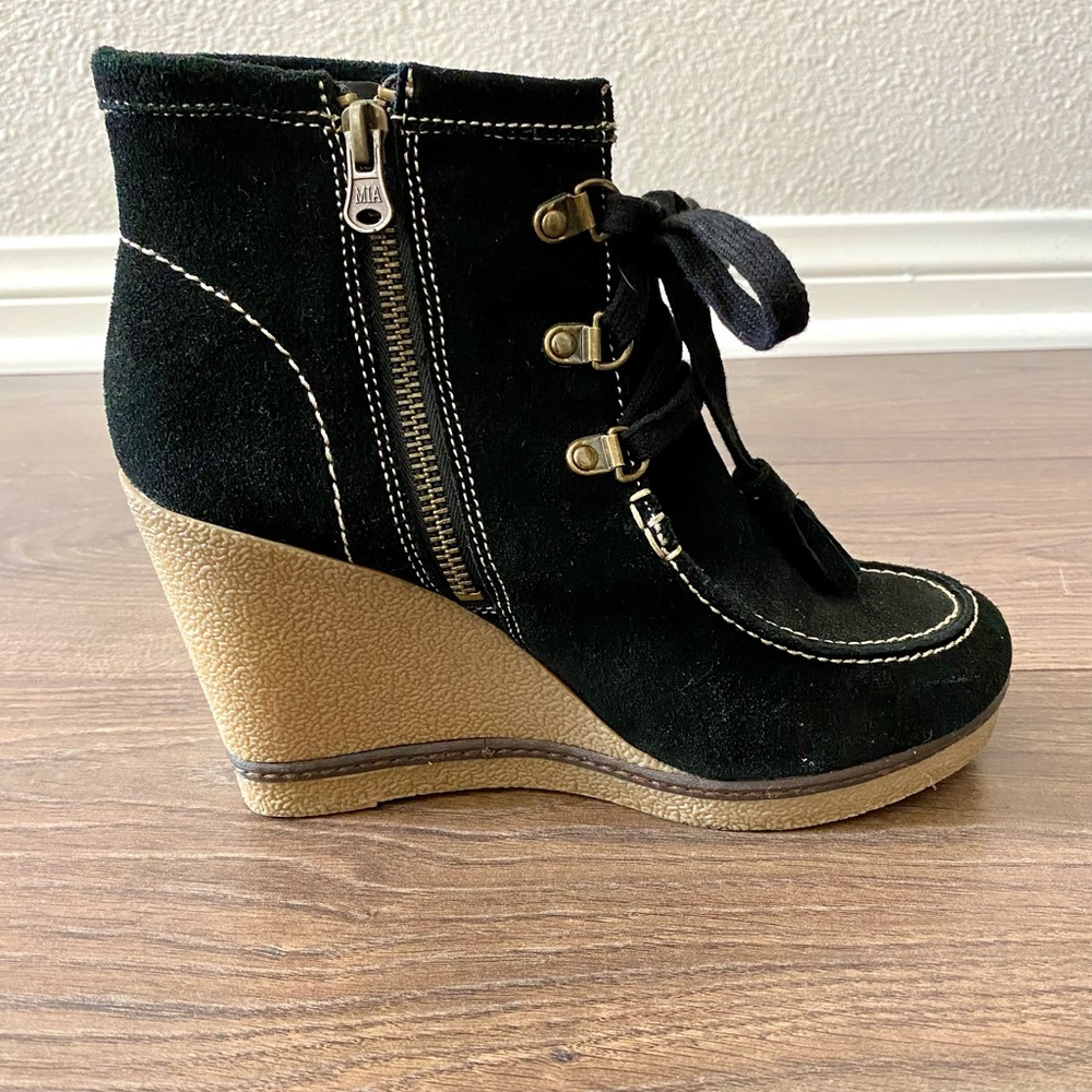 MIA Black Suede and Tan Wedge Boots